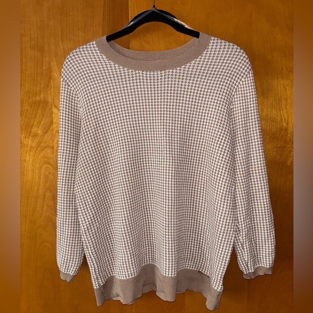 Anne Klein Tan and Cream Knit Sweater